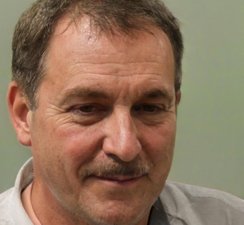 Portrait von Teilnehmer Benedikt